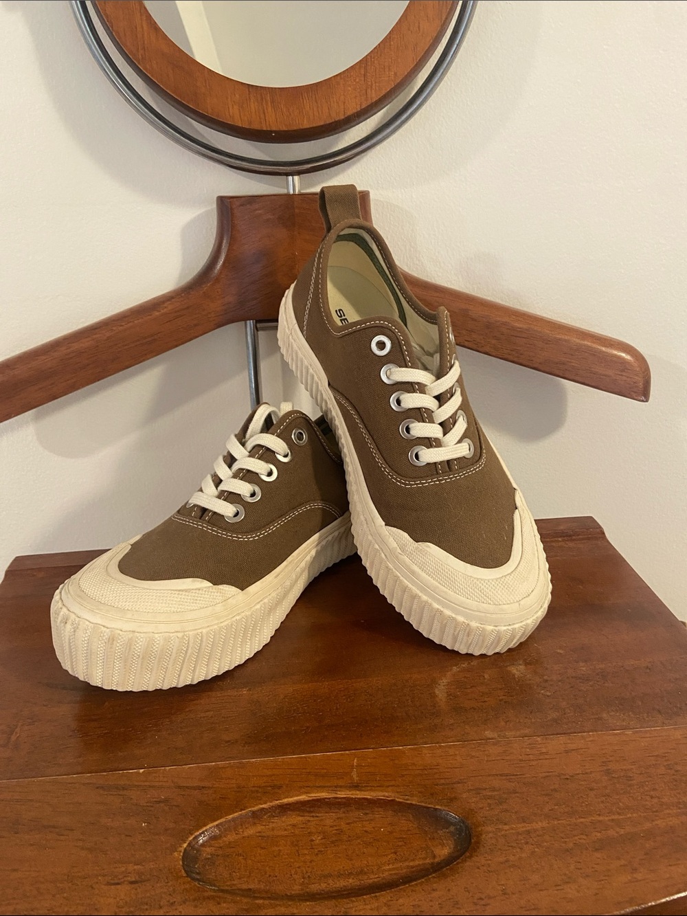 SeaVees Sato Oxford Brownstone in with semi platform Cream Sole
